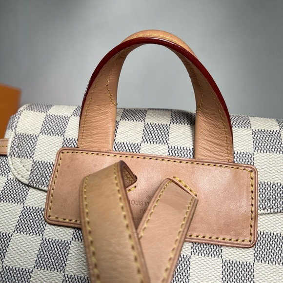 Louis Vuitton Sperone Damier Azur backpack. Nice preowned backpack. - Picture 7 of 15